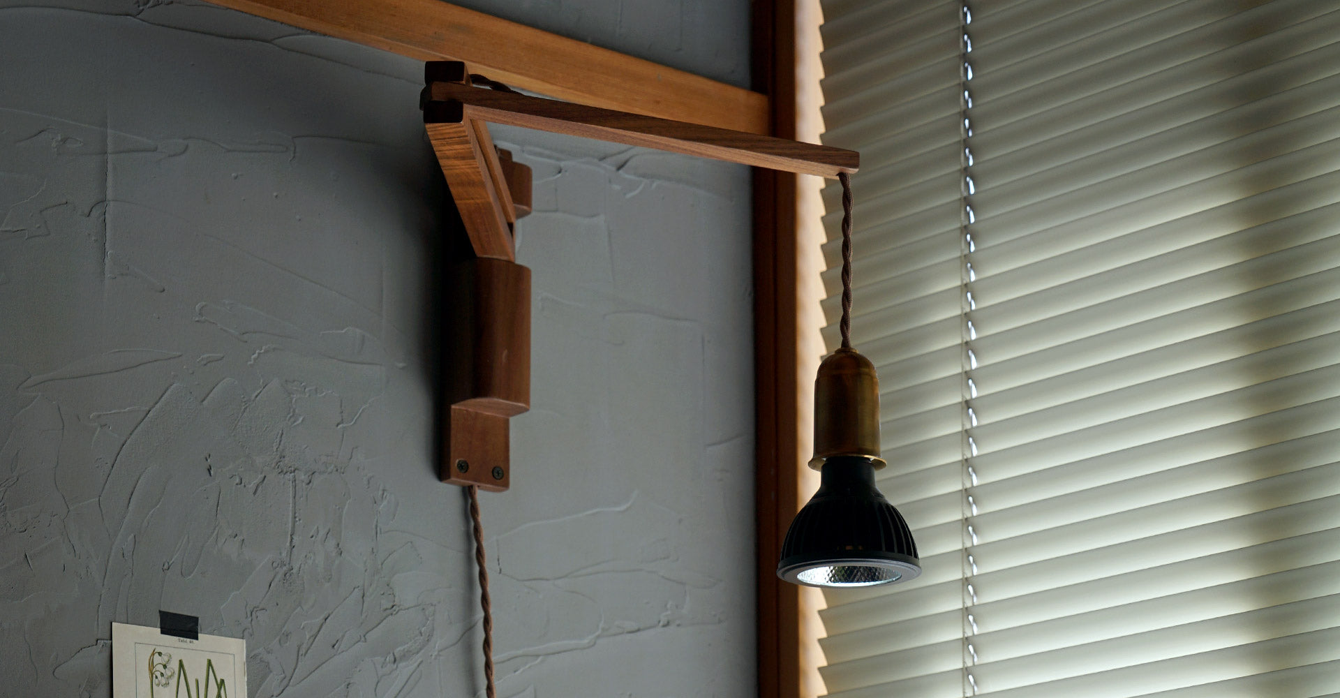 【Instagramピックアップ】Wood Bracket ZIGを使った、お客様インテリア事例。