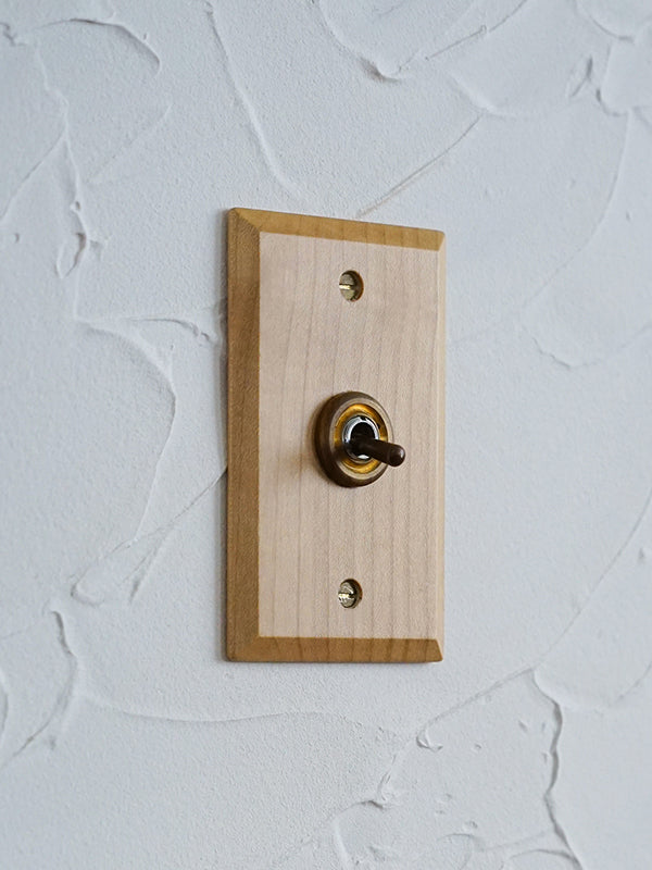 ウッデンプレートスイッチ メープル