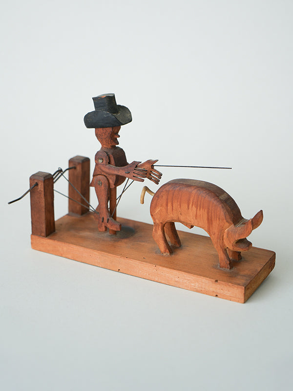 Wooden Toy(豚の調教?)/USA