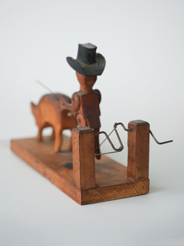 Wooden Toy(豚の調教?)/USA