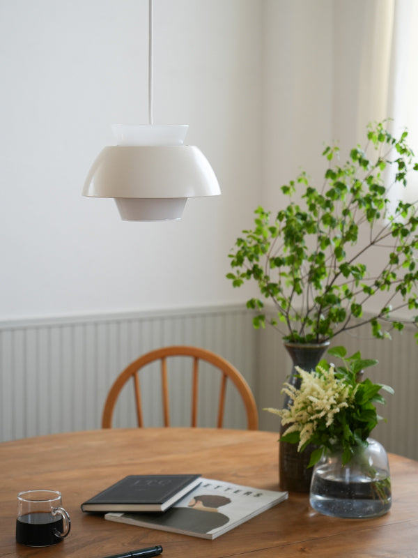 Sulaa pendant light WH