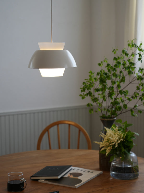 Sulaa pendant light WH