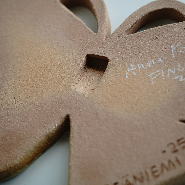 Butterfly Relief-3/Anna Kesäniemi