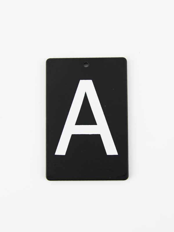 アイアンプレート アルファベット A～Z | AXCIS ONLINE