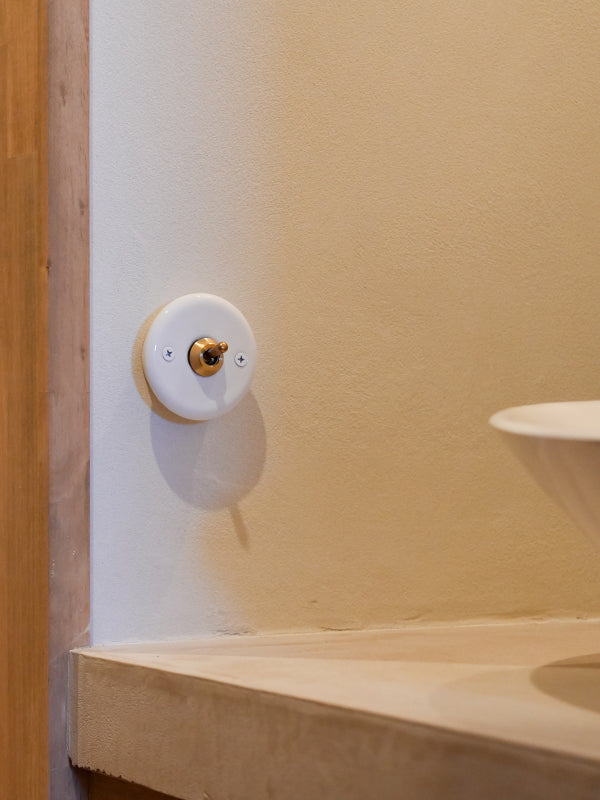 セラミックトグルスイッチ ホワイト