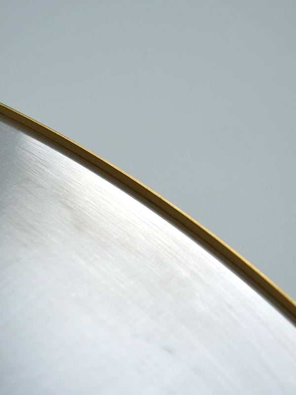 Brass round mirror 600