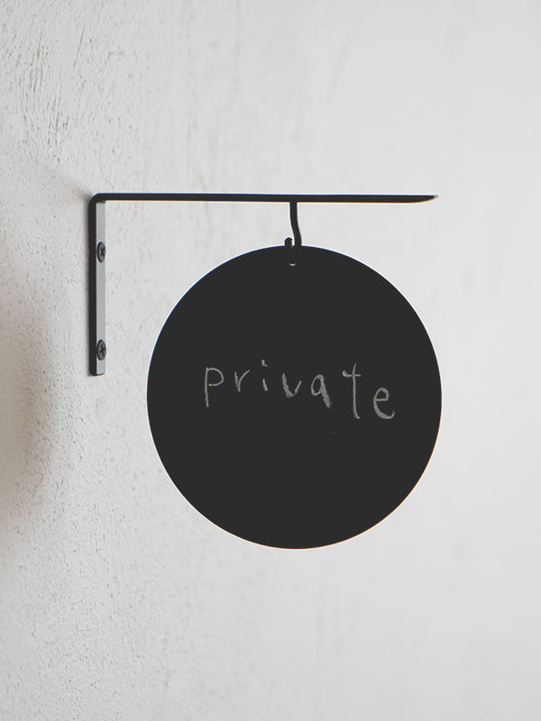 アイアンラウンドサインプレート ブラック