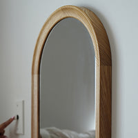 MOI wall mirror arch