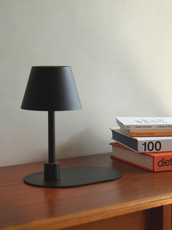 PLANTE portable lamp BK