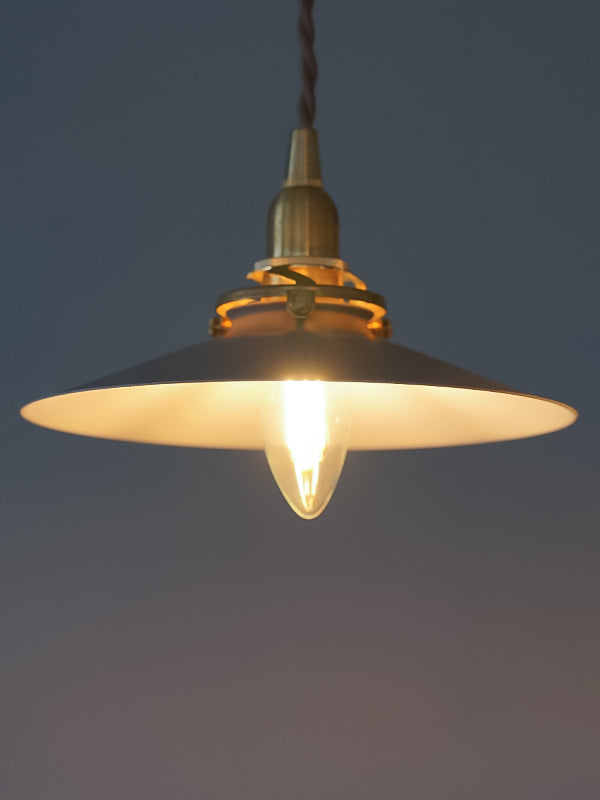 シェード プラット | AXCIS ONLINE