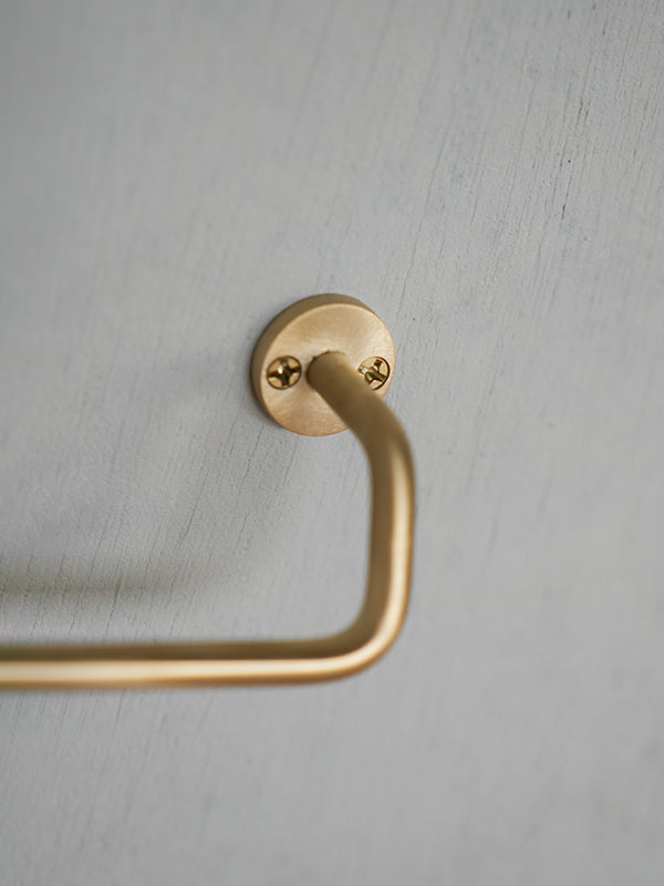 KT brass towel holder