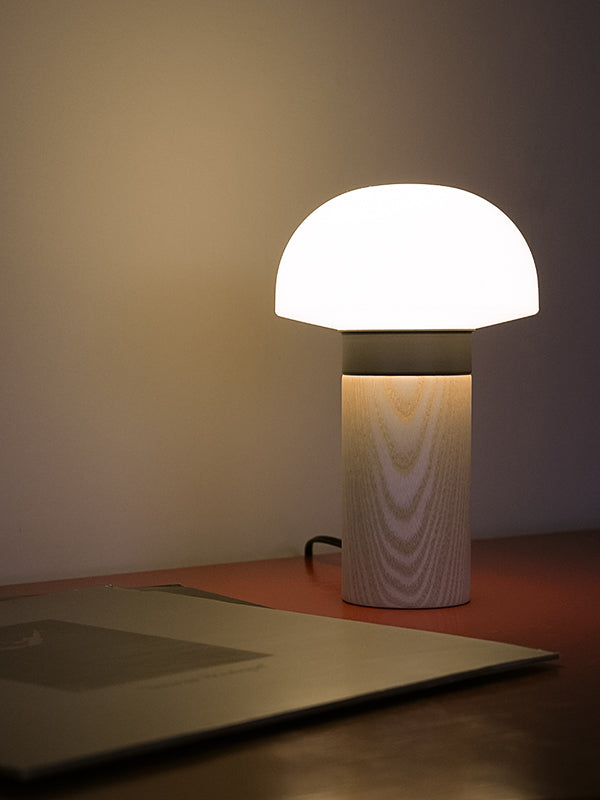 Joo stand light