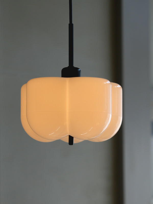 Flora pendant light BK