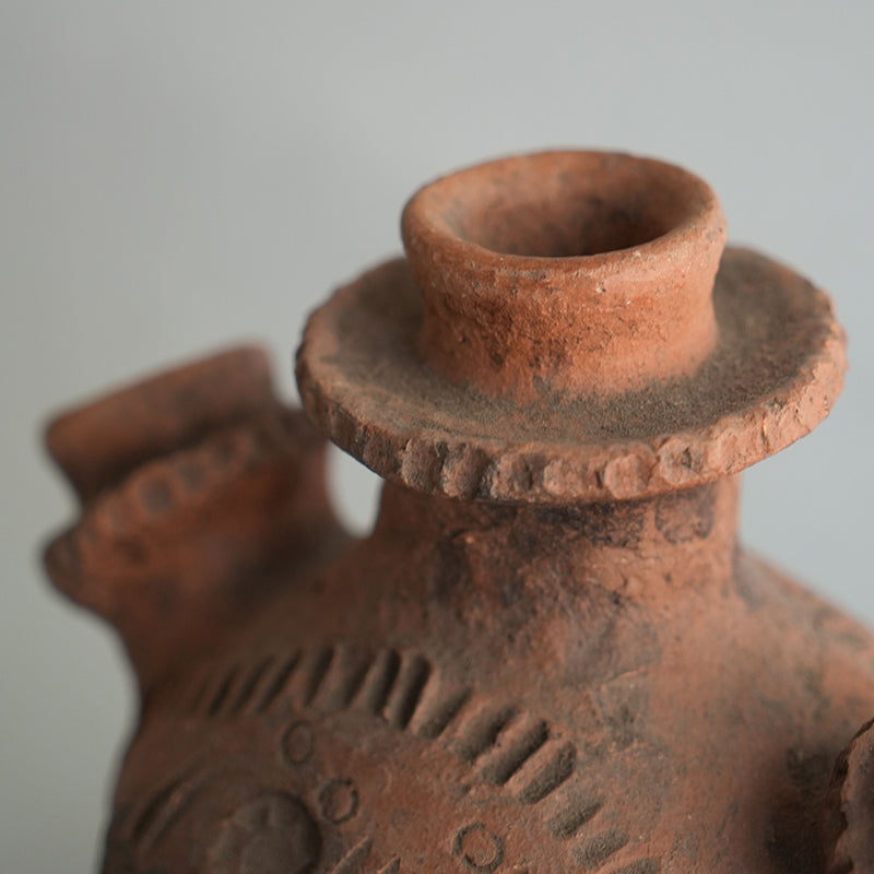 Clay candle holder/Kenya