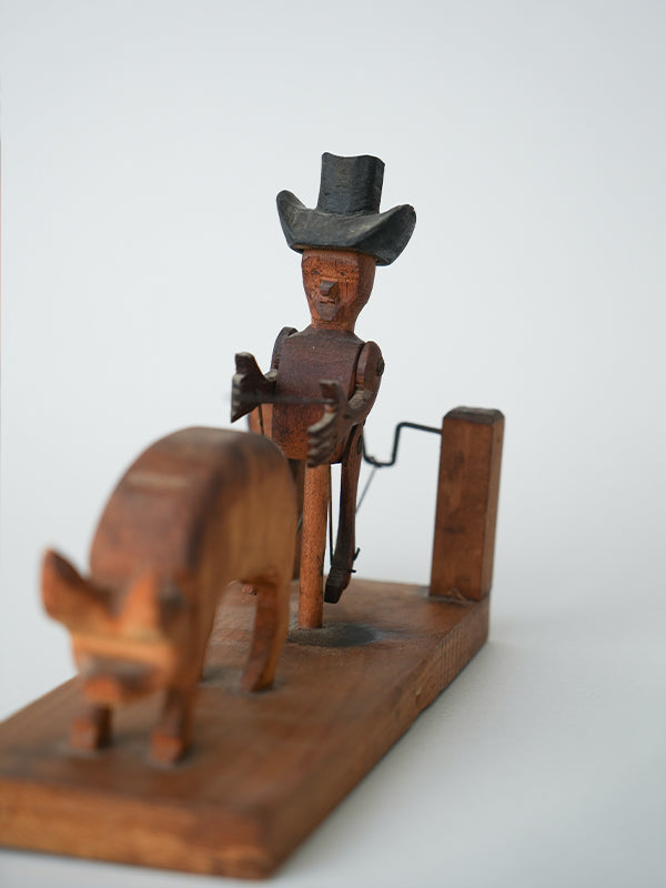 Wooden Toy（豚の調教？）/USA