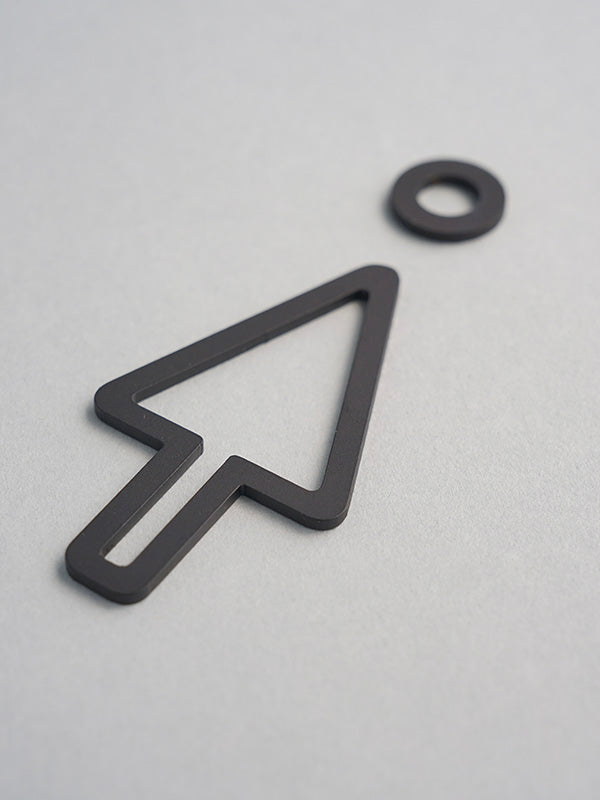 toilet line sign plate iron | AXCIS ONLINE