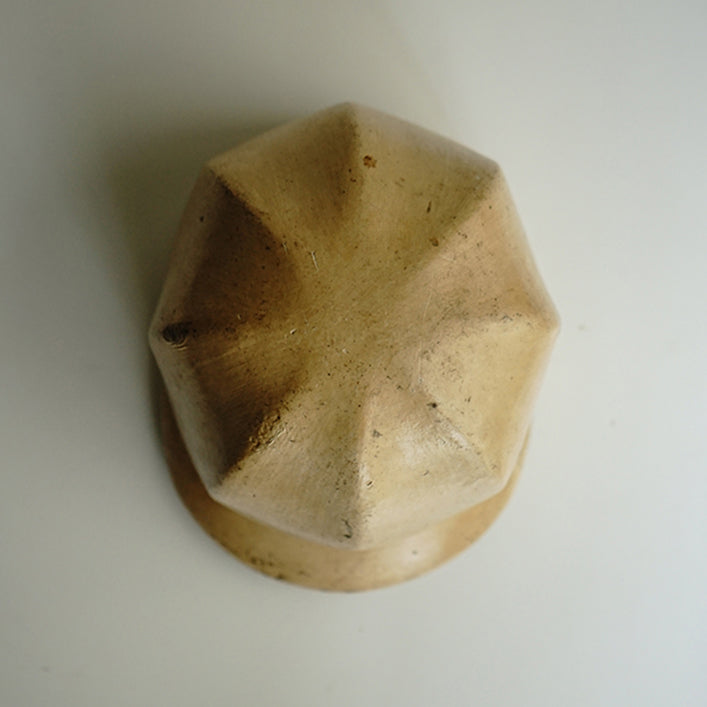 帽子の木型/France