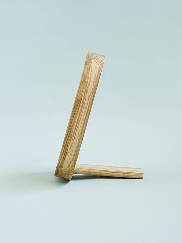MOI table mirror | AXCIS ONLINE