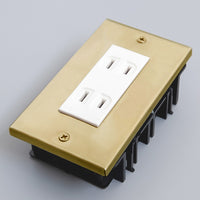 真鍮コンセントプレート