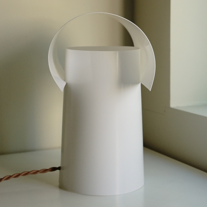 yama lamp sizeS