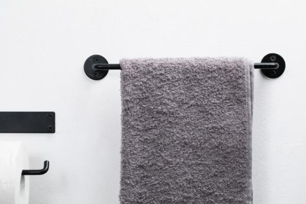 Iron Towel Hanger