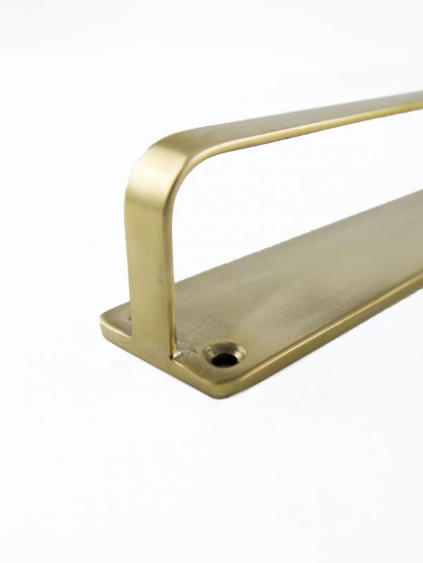 Brass Handle Flat | AXCIS ONLINE