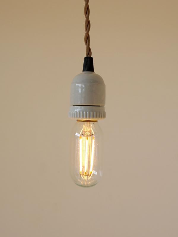 コクーン型LED電球E26