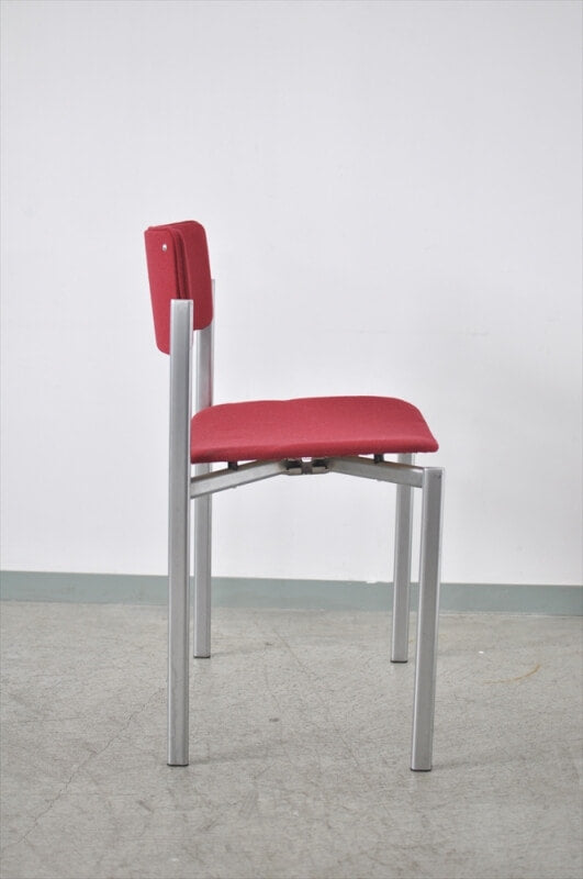 Ilmari Tapiovaara kiki chair red